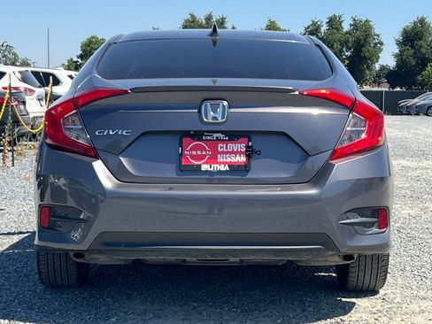 Used 2018 Honda Civic EX-T image 8
