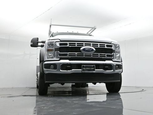 New 2025 Ford F550 2WD Regular Cab Super Duty image 57
