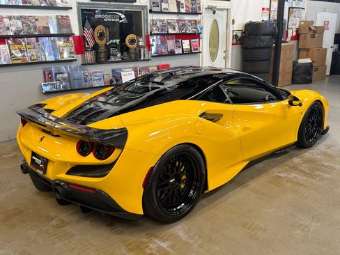 Used 2020 Ferrari F8 Tributo RWD image 6