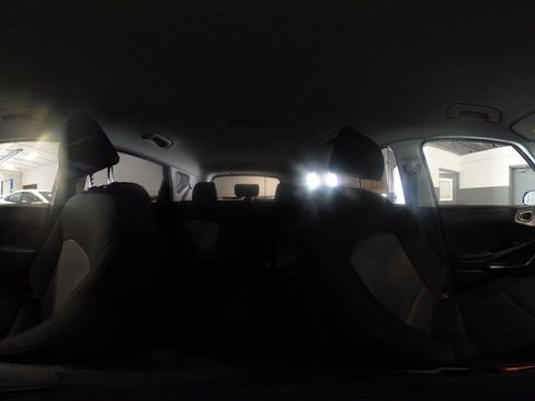 Used 2025 Kia Soul LX w/ LX Technology Package image 40