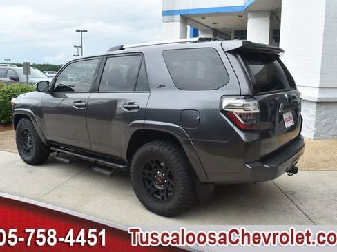 Used 2022 Toyota 4Runner SR5 RWD image 7