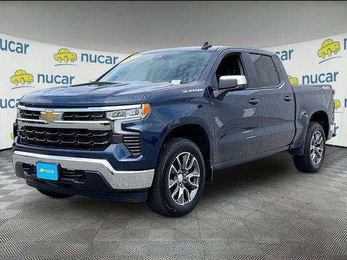 Used 2023 Chevrolet Silverado 1500 LT AWD/4WD image 3
