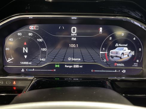 Used 2024 GMC Sierra 1500 Elevation image 21