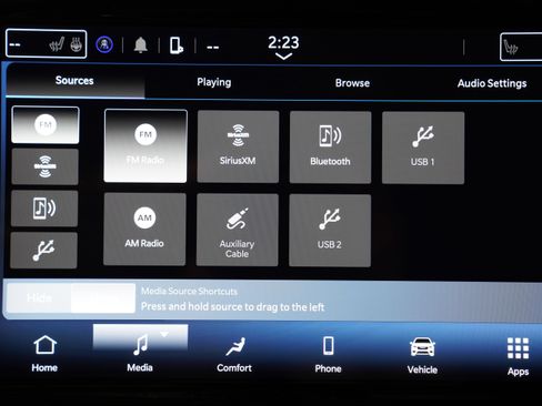 Used 2024 Chrysler Pacifica Touring-L image 25