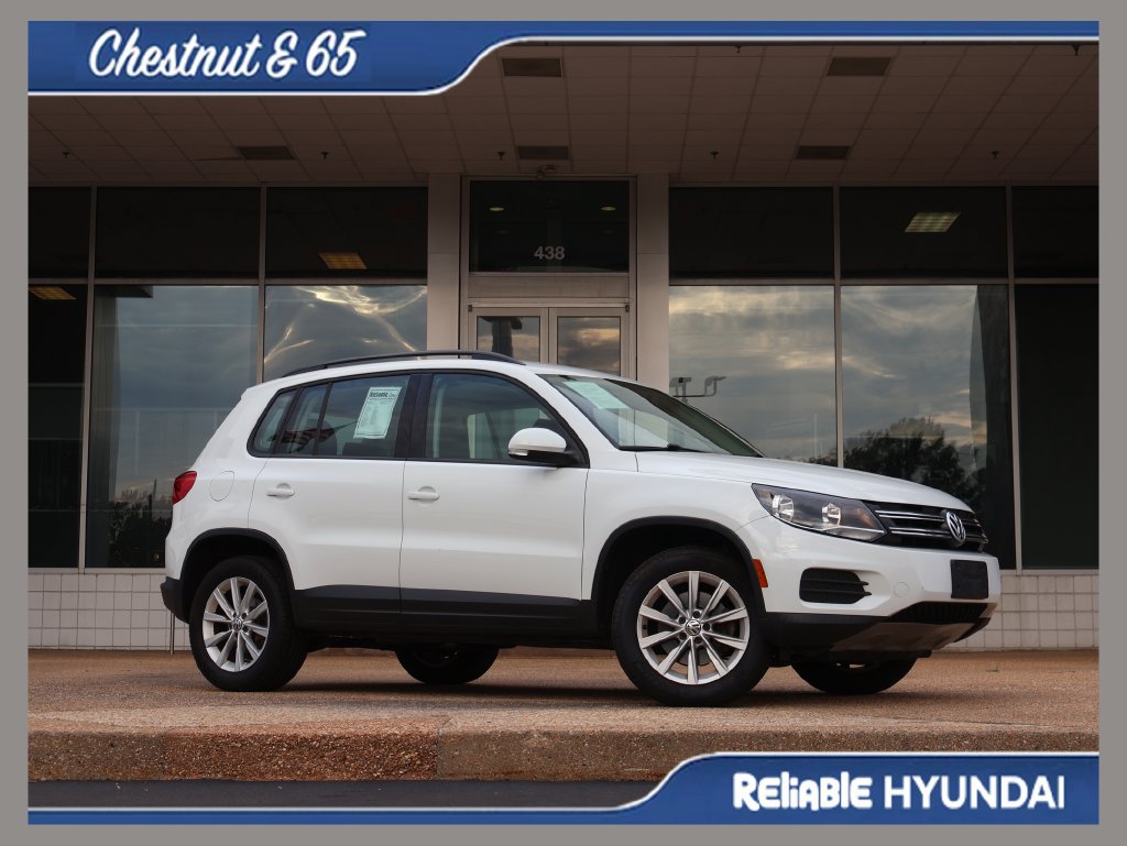 Used 2018 Volkswagen Tiguan Limited AWD/4WD image 1