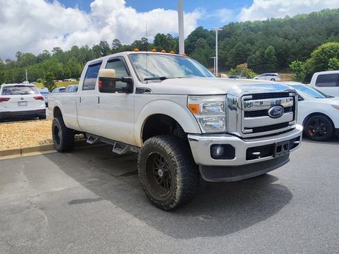 Used 2015 Ford F250 Lariat w/ Lariat Ultimate Package AWD/4WD image 3