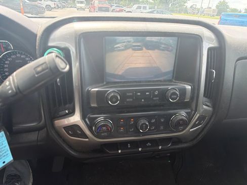 Used 2018 Chevrolet Silverado 1500 LT w/ All Star Edition AWD/4WD image 11