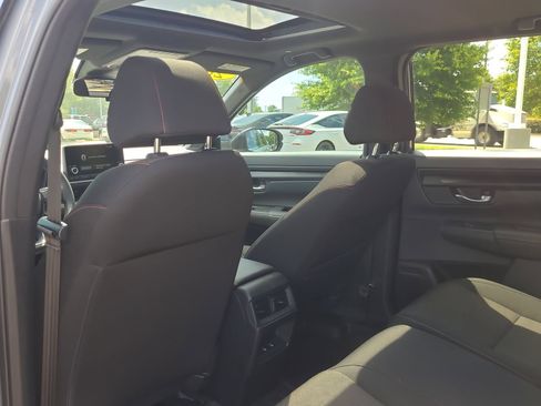 Used 2024 Honda CR-V Sport image 12