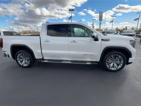 Used 2023 GMC Sierra 1500 Denali image 9