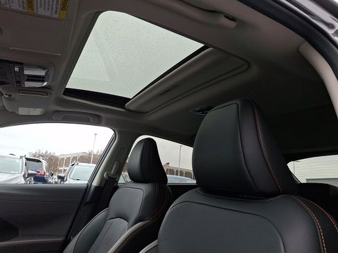 Certified 2025 Subaru Crosstrek 2.5i Limited image 14