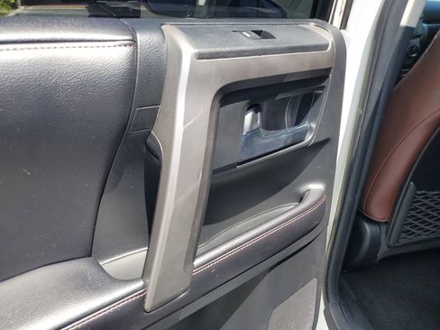 Used 2016 Toyota 4Runner Limited AWD/4WD image 11