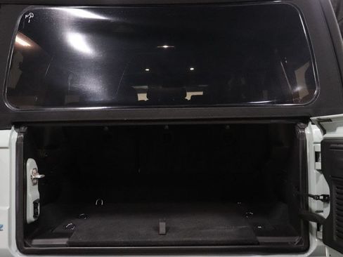 Used 2024 Jeep Wrangler Unlimited AWD/4WD image 18