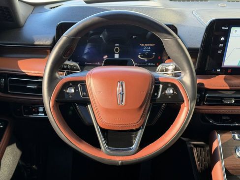 Used 2025 Lincoln Aviator Reserve w/ Jet Appearance Package image 17