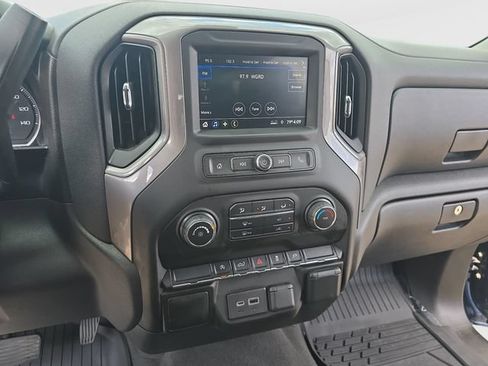 Used 2021 Chevrolet Silverado 1500 Custom w/ Safety Confidence Package AWD/4WD image 24