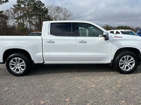 Used 2026 Chevrolet Silverado 1500 LTZ w/ LTZ Premium Package image 4