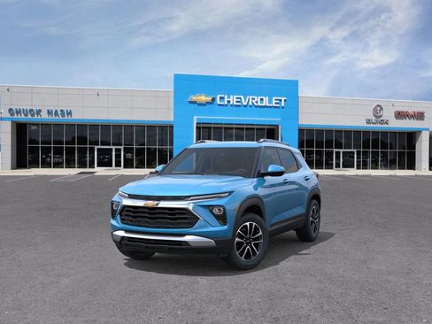 New 2026 Chevrolet TrailBlazer LT w/ Convenience Package FWD image 8
