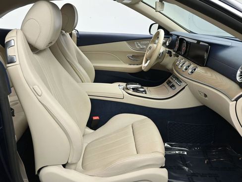 Used 2018 Mercedes-Benz E 400 Cabriolet w/ Premium 2 Package (Q02) image 17