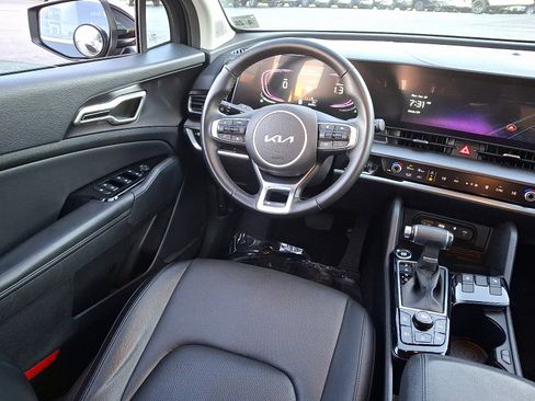 Used 2023 Kia Sportage EX image 14