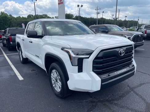 New 2026 Toyota Tundra SR5 RWD image 1