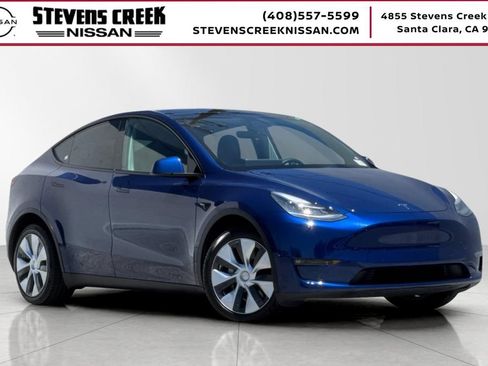 Used 2021 Tesla Model Y Long Range AWD/4WD image 1