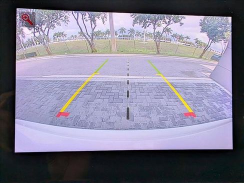 Used 2022 Jeep Wagoneer Series II w/ Premium Group I image 13