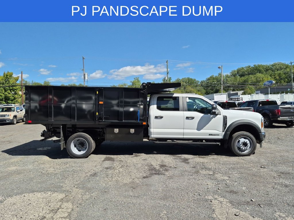 New 2026 Ford F550 4x4 Crew Cab image 5