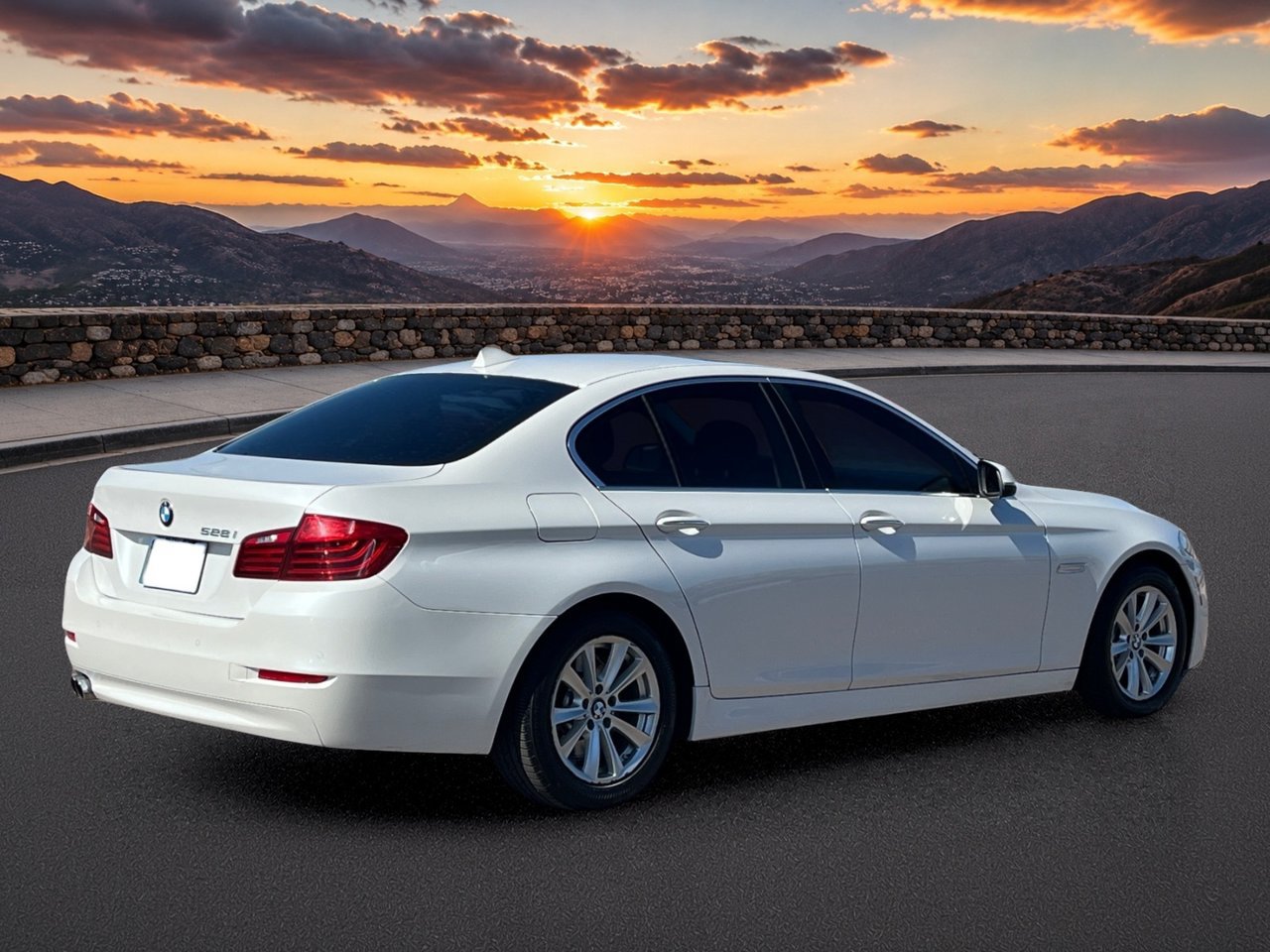 Used 2014 BMW 528i Sedan RWD image 5