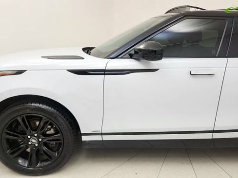 Used 2021 Land Rover Range Rover Velar R-Dynamic S AWD/4WD image 21