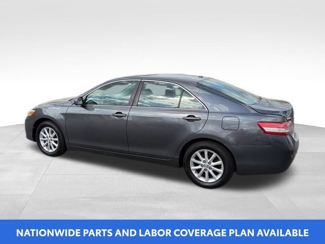 Used 2011 Toyota Camry XLE w/ XLE Extra-Value Pkg #2 FWD image 4