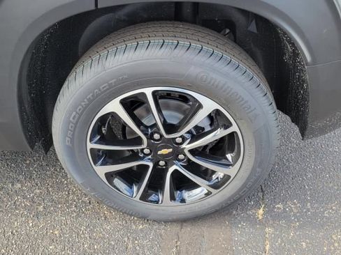 New 2026 Chevrolet TrailBlazer LT w/ LT Cold Weather Package AWD/4WD image 7