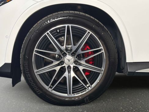 Used 2025 Mercedes-Benz GLC 63 AMG S image 12