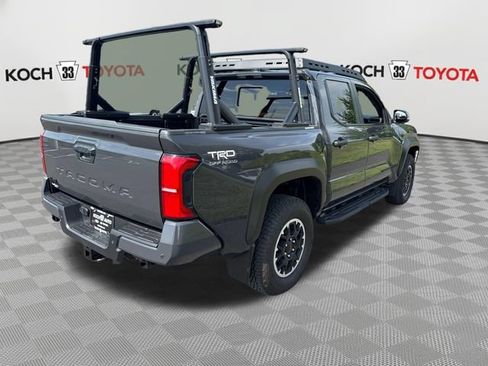 Certified 2024 Toyota Tacoma TRD Off-Road w/ TRD Off Road Upgrade Package AWD/4WD image 8