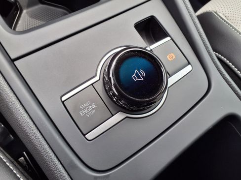 New 2026 Volkswagen Tiguan SE image 18