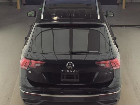 Used 2022 Volkswagen Tiguan SE image 8