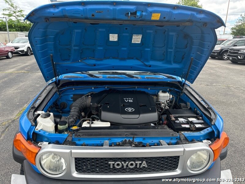Used 2007 Toyota FJ Cruiser 4WD w/ Upgrade Pkg 2 image 19