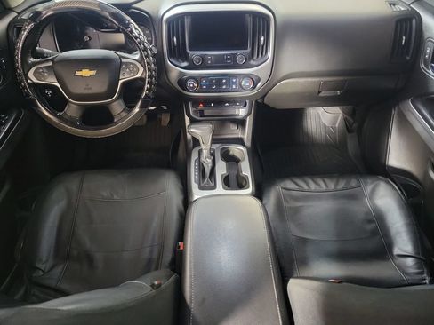 Used 2019 Chevrolet Colorado LT w/ LT Convenience Package RWD image 14