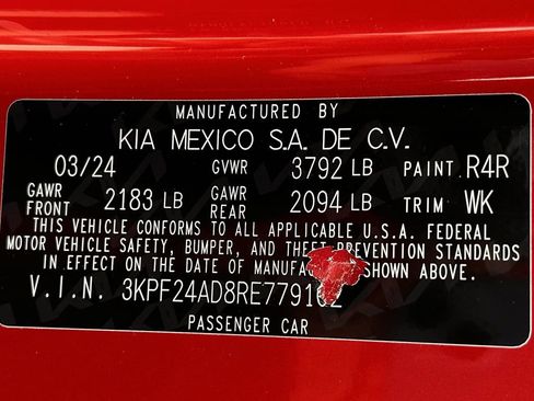 Used 2024 Kia Forte LXS FWD image 34