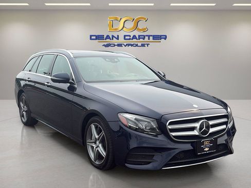 Used 2017 Mercedes-Benz E 400 4MATIC Wagon image 7