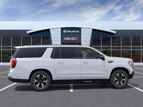 New 2026 GMC Yukon XL AT4 w/ AT4 Premium Plus Package AWD/4WD image 5