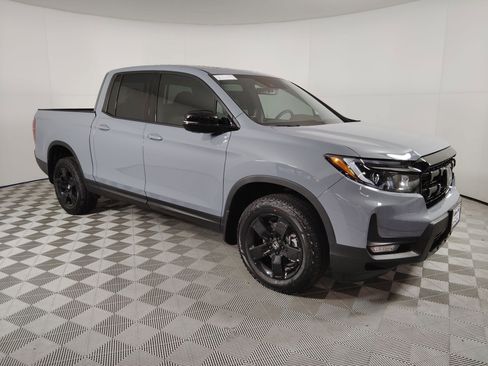 New 2026 Honda Ridgeline Black Edition image 7