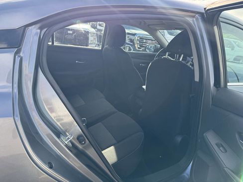 Used 2022 Nissan Sentra SV FWD image 15