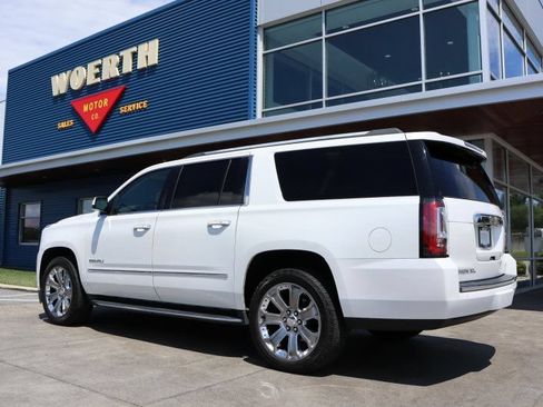 Used 2016 GMC Yukon XL Denali w/ Open Road Package AWD/4WD image 5
