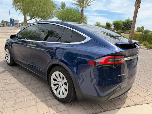 Used 2018 Tesla Model X 100D AWD/4WD image 4
