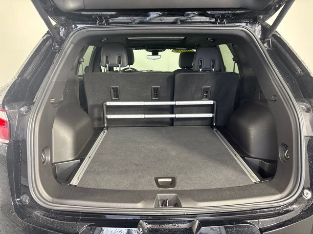 Used 2019 Chevrolet Blazer Premier w/ Sun and Wheels Package AWD/4WD image 35
