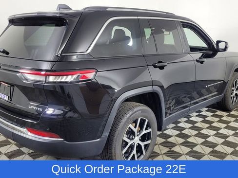 Used 2023 Jeep Grand Cherokee Limited image 8