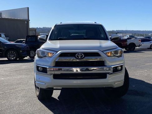 Used 2019 Toyota 4Runner Limited image 9