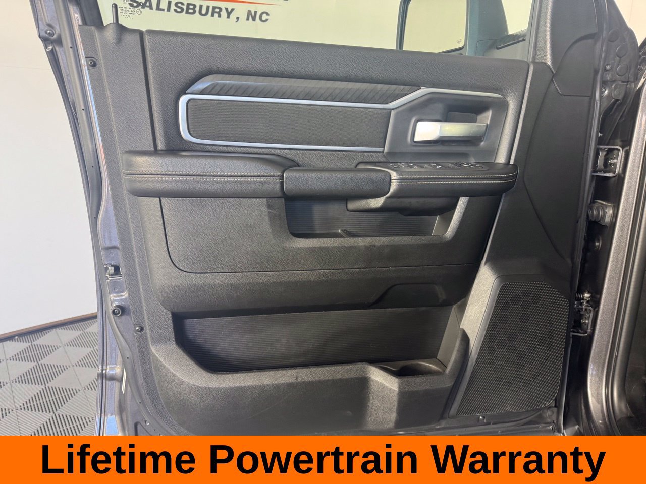 Used 2026 RAM 2500 Big Horn AWD/4WD image 11