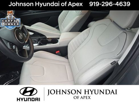 Certified 2024 Hyundai Elantra Limited image 25