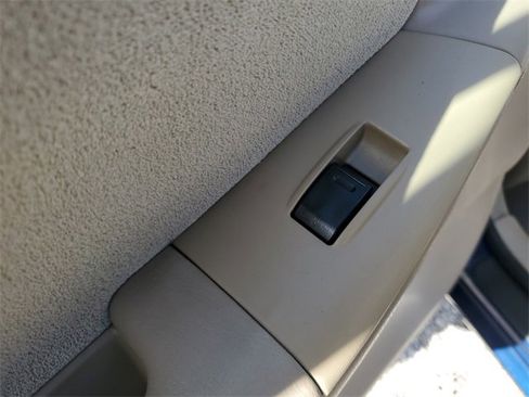 Used 2006 Toyota Corolla CE image 27