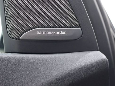 Used 2025 BMW X5 xDrive50e w/ M Sport Package image 36